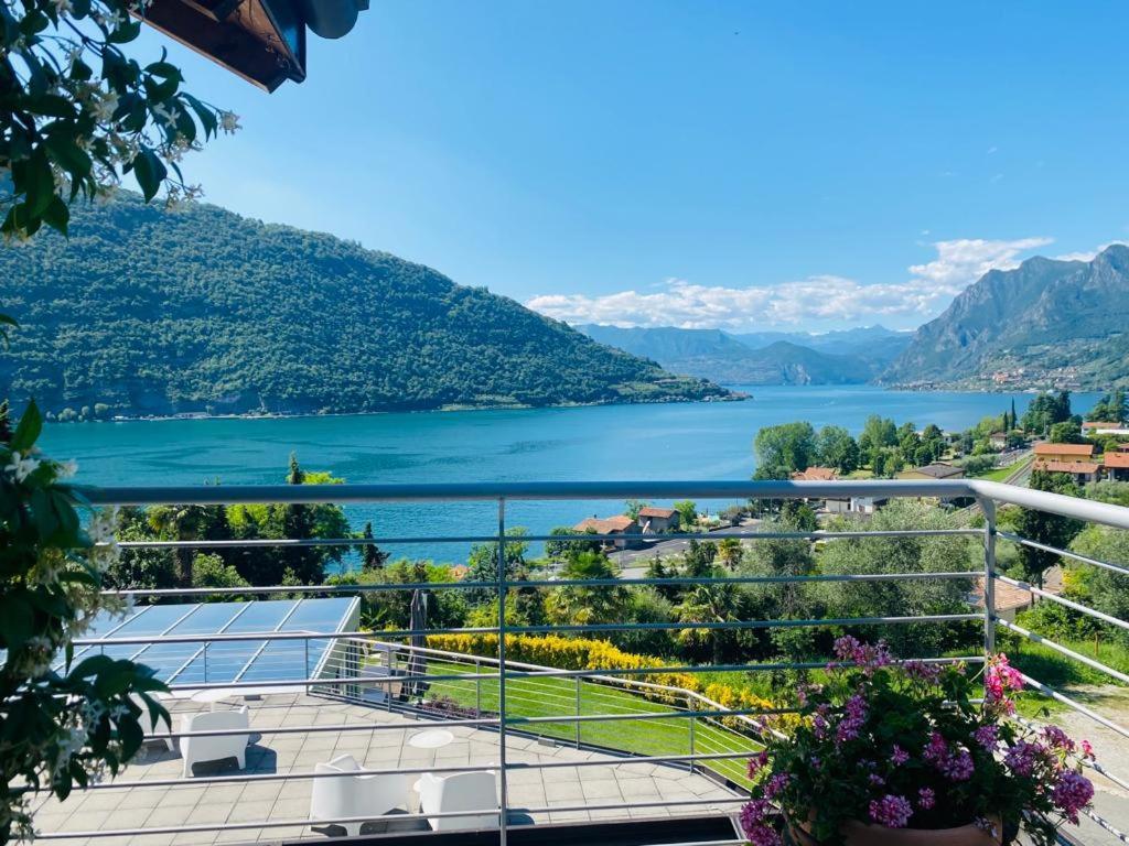 Vela Di Soleville Camere Con E Senza Vista Lago Con Ristorante & Pizzeria Sale Marasino Εξωτερικό φωτογραφία