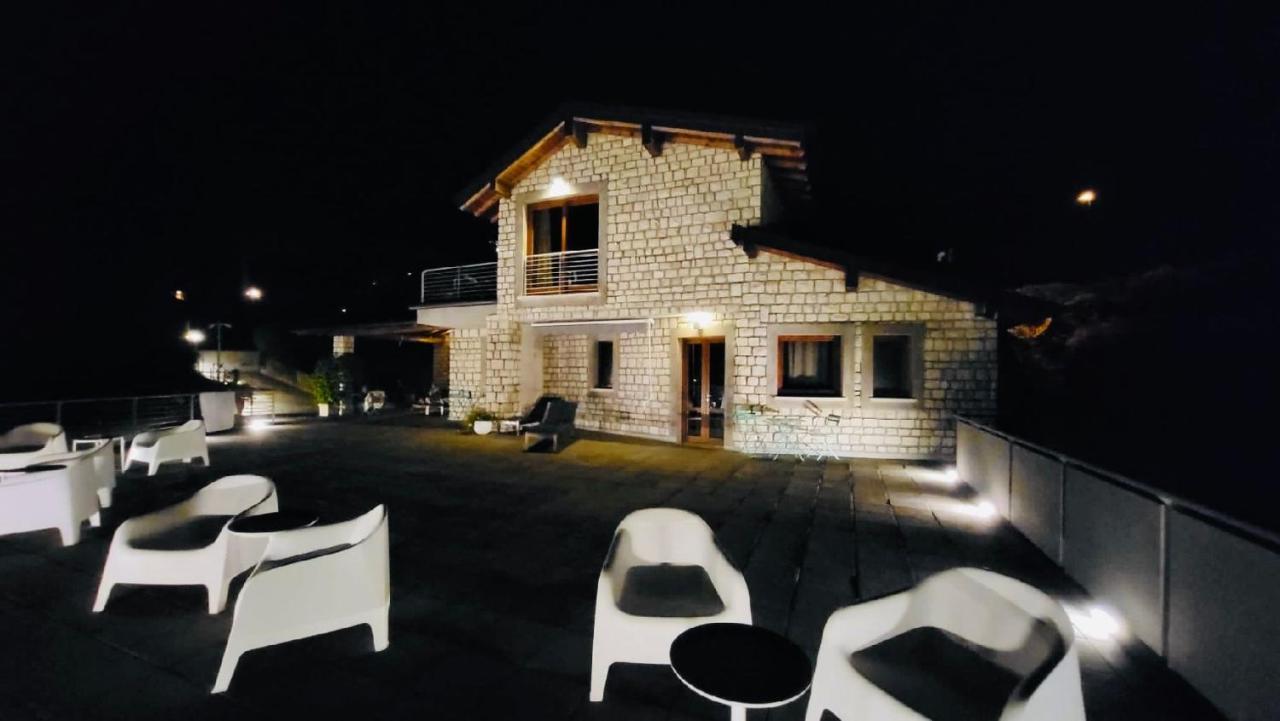 Vela Di Soleville Camere Con E Senza Vista Lago Con Ristorante & Pizzeria Sale Marasino Εξωτερικό φωτογραφία